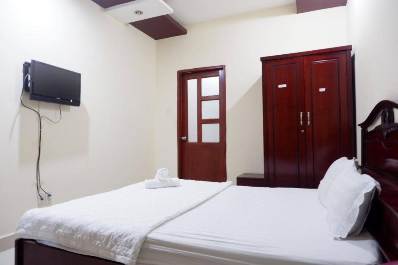 Reddoorz Tuan Viet Hotel Dinh Tien Hoang Ho Şi Min Exterior foto