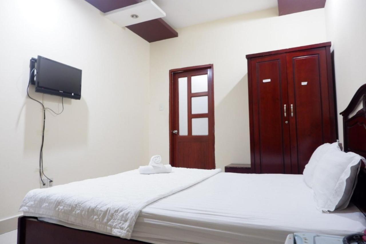 Reddoorz Tuan Viet Hotel Dinh Tien Hoang Ho Şi Min Exterior foto