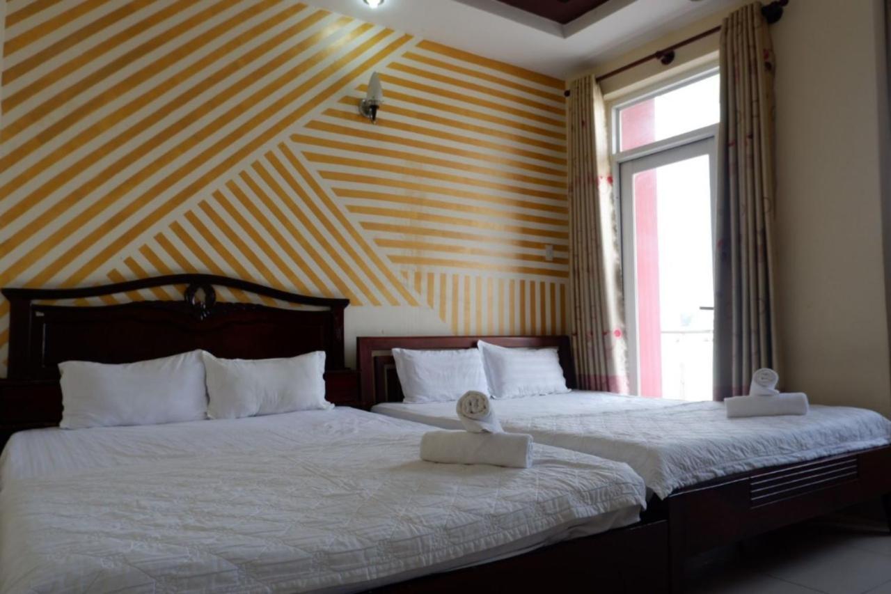Reddoorz Tuan Viet Hotel Dinh Tien Hoang Ho Şi Min Exterior foto